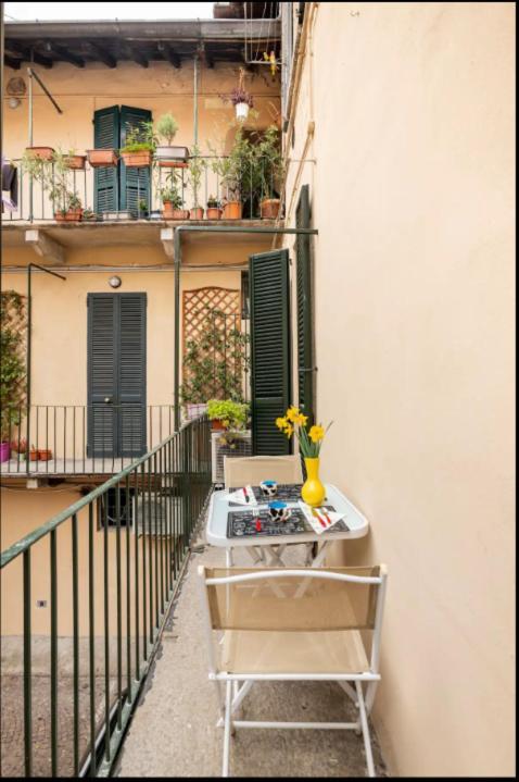 Piazza Volta Apartment Como Exterior photo